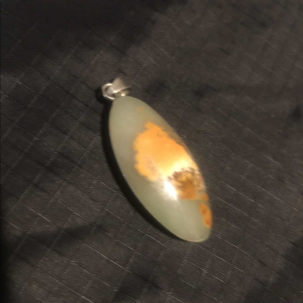 Natural stone pendent 🔴